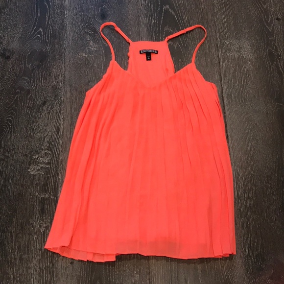 Like New-Express Sleeveless Blouse - Picture 3 of 4